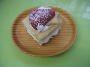 MINOLTA DIGITAL CAMERA